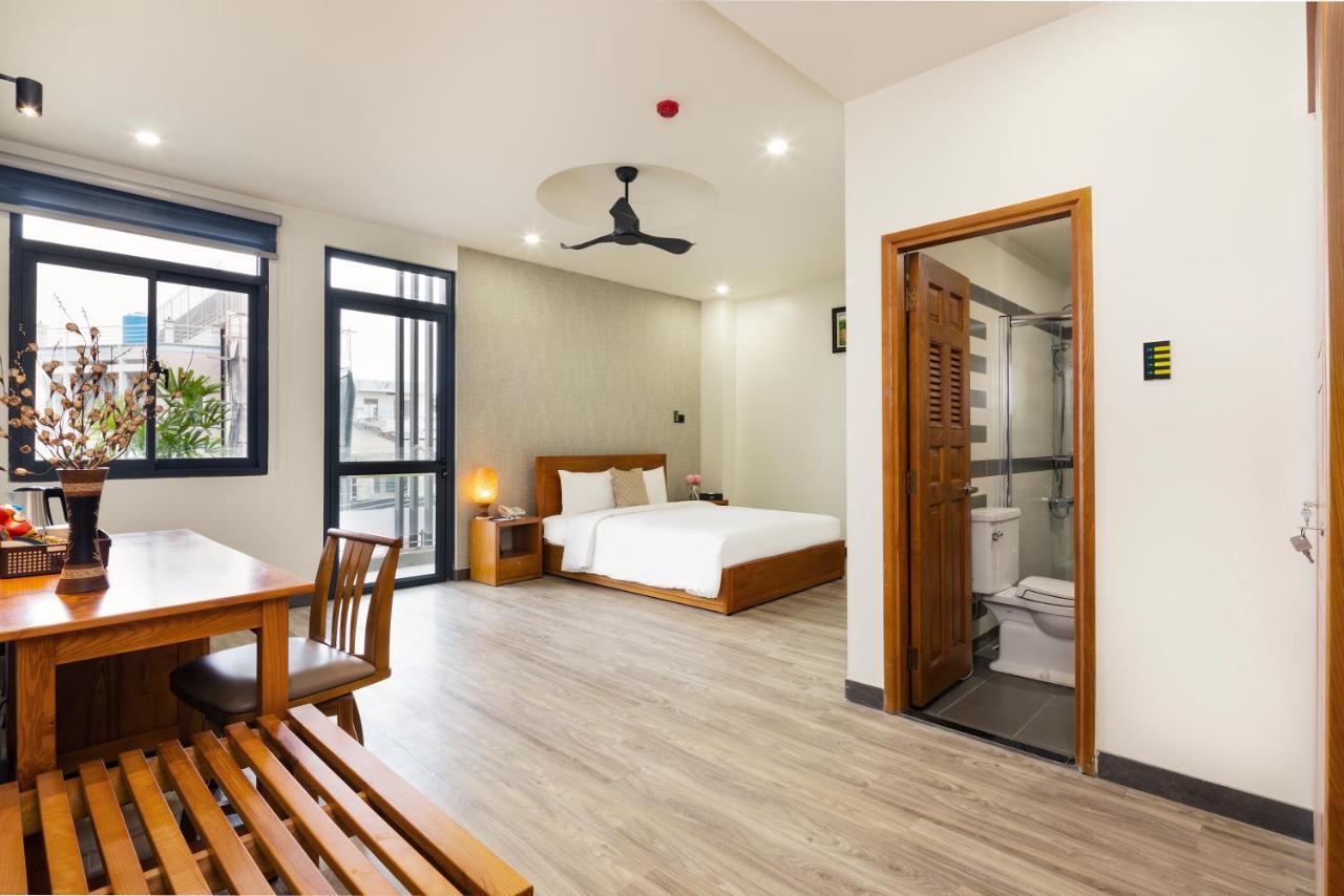 Lara Hotel Long Xuyên エクステリア 写真