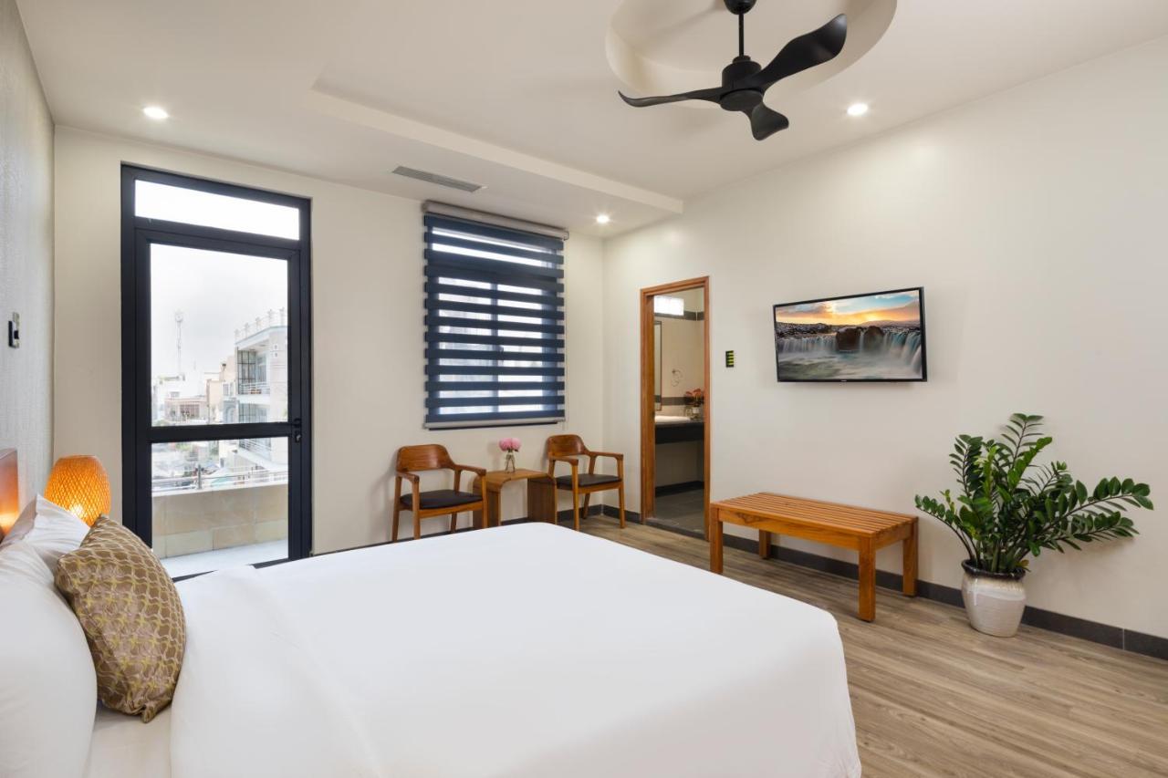 Lara Hotel Long Xuyên エクステリア 写真